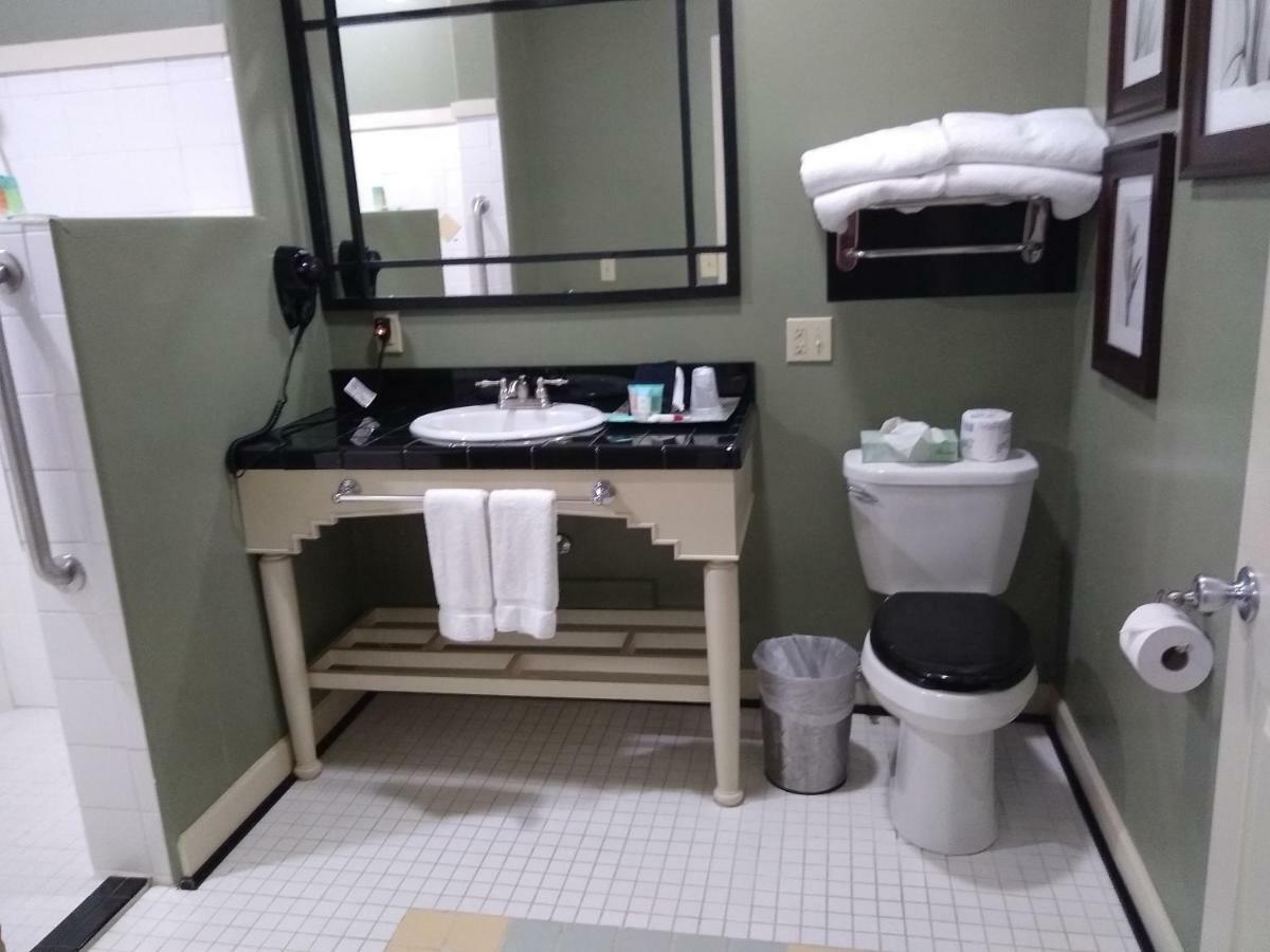 Southern Comfort Suites Mayfield ภายนอก รูปภาพ